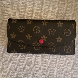 Women’s Patterned Red & Brown Envelope Wallet